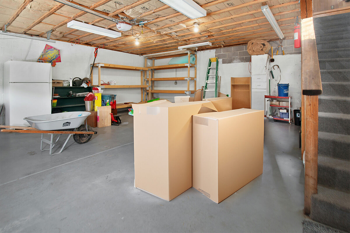 How to Pack the Garage for Moving Sunbeam Movers